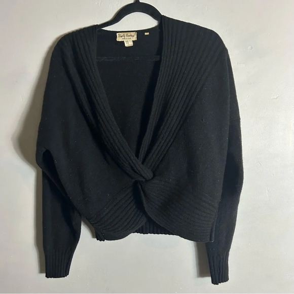 Paolo Rodesco Vintage Italian Designer Black Knotted Front Angora Sweater - Picture 7 of 7